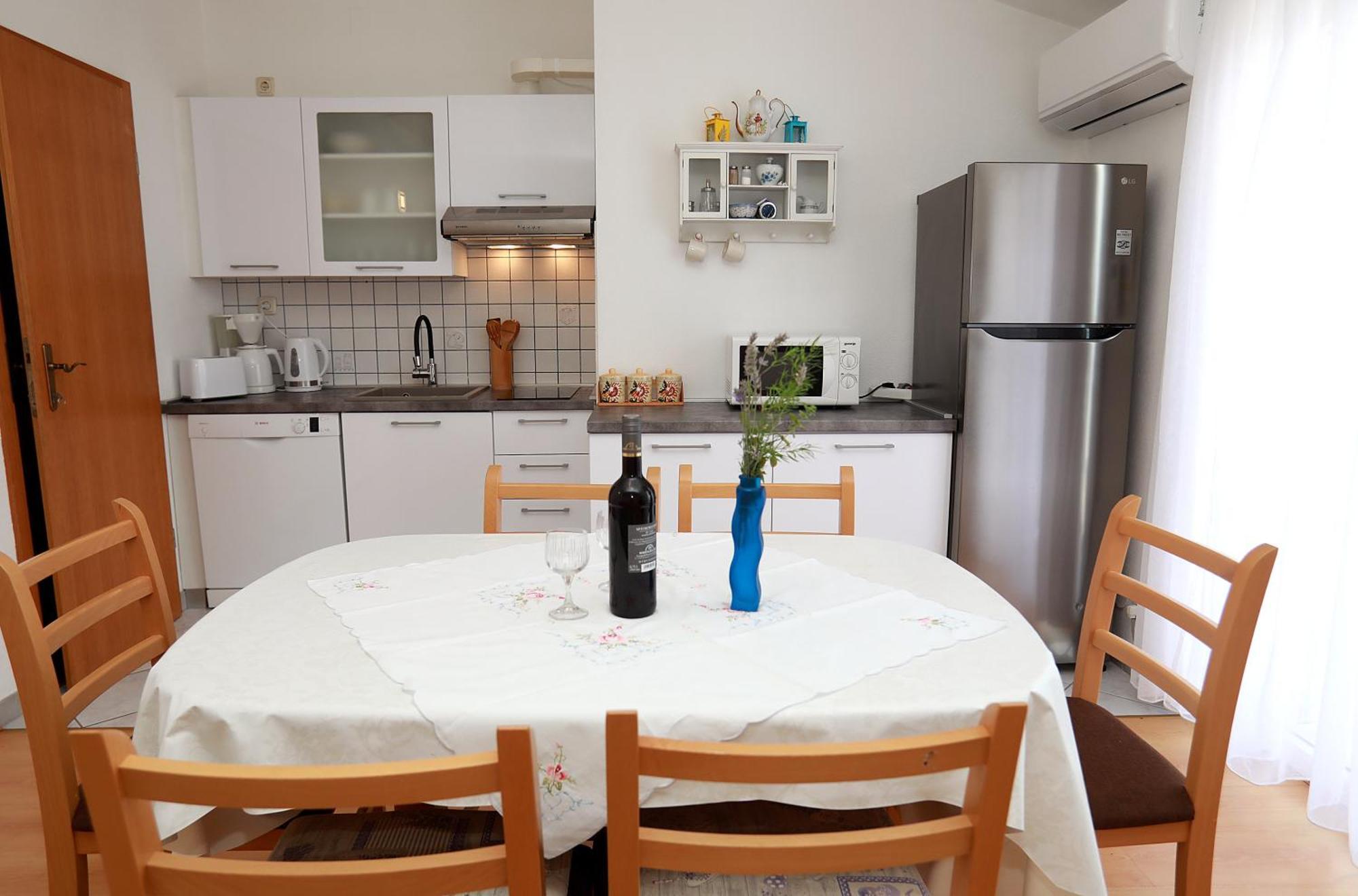 Apartments Mandaric Трогир Экстерьер фото