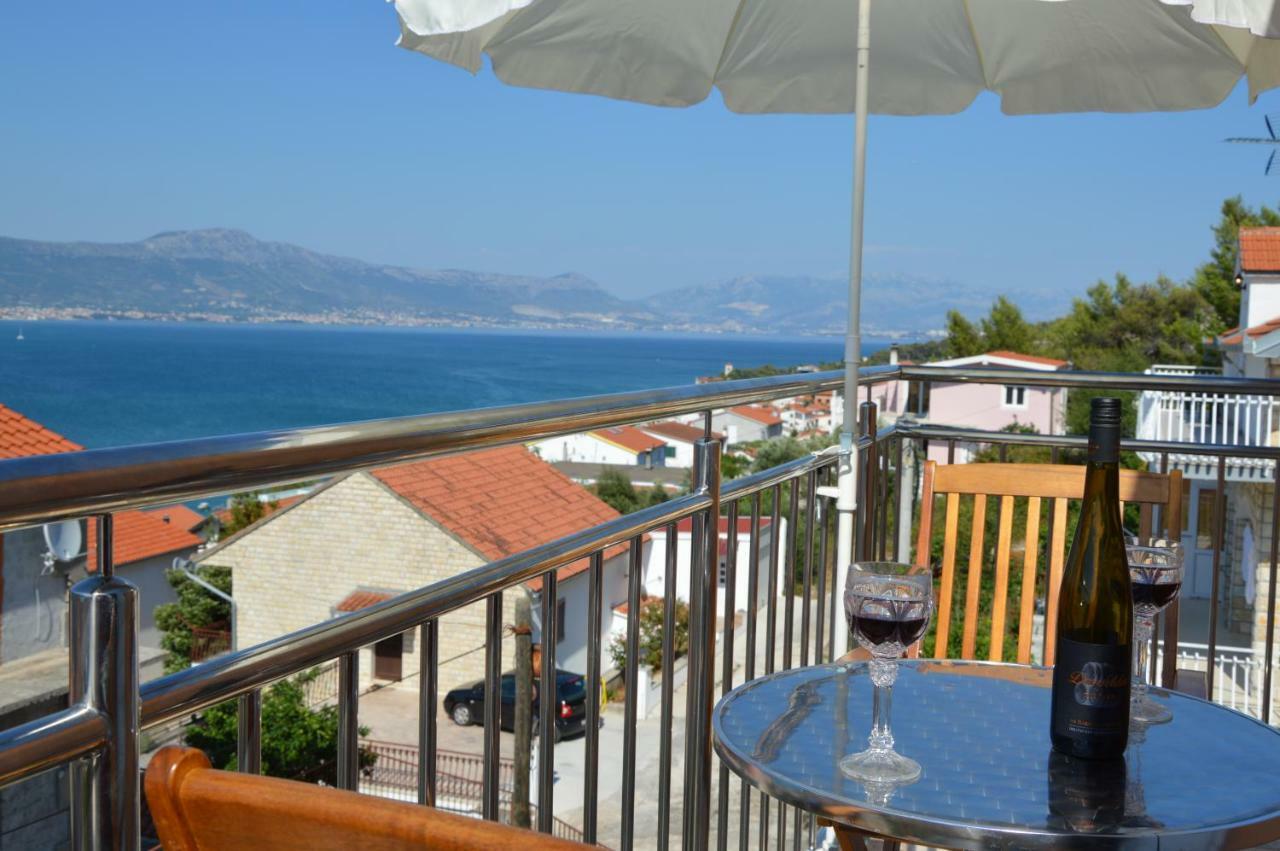 Apartments Mandaric Трогир Экстерьер фото